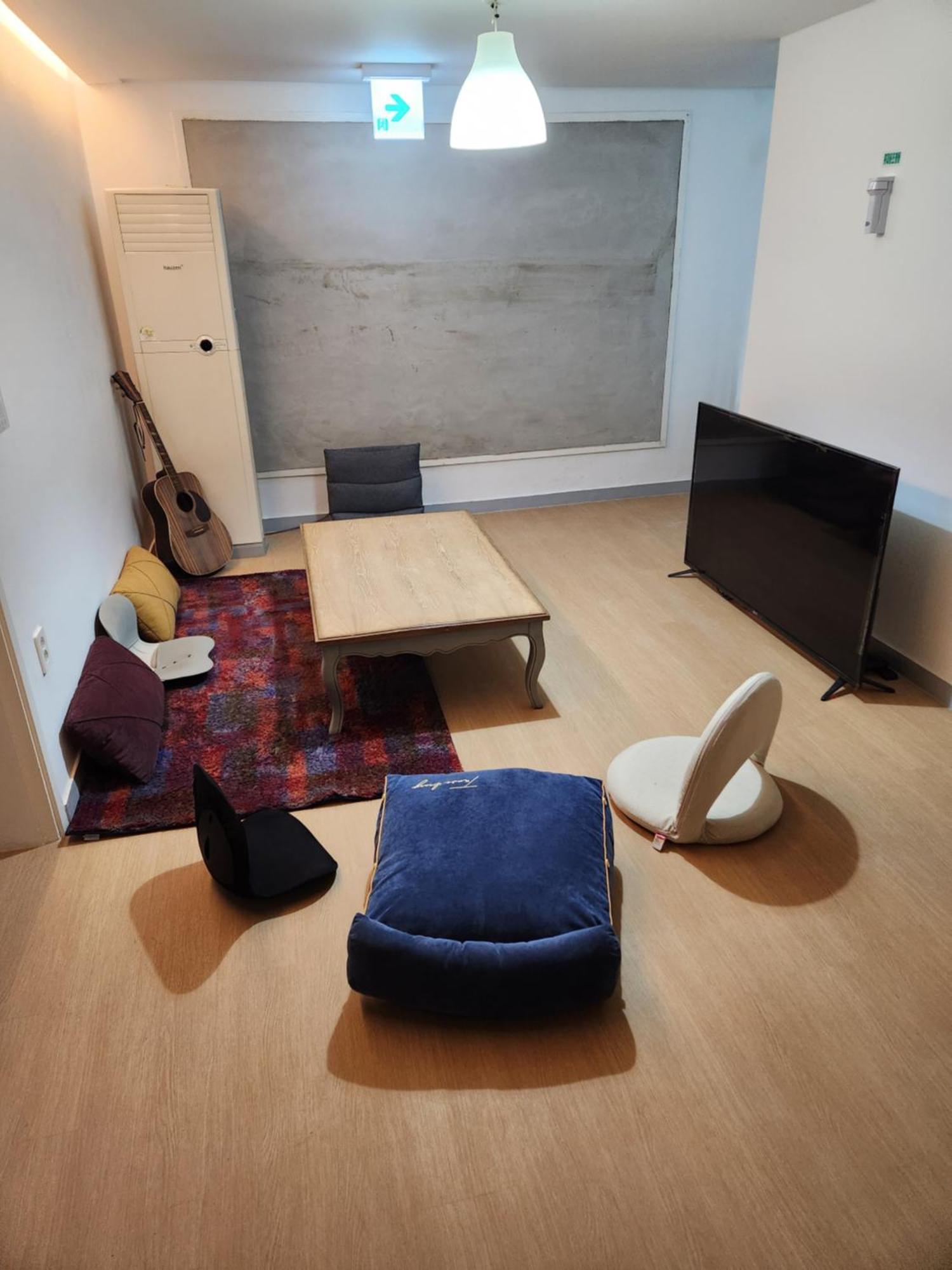 Hostel Fellaz Seoul Exteriör bild